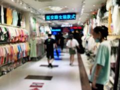 -龙翔服饰城(龙翔大厦店)