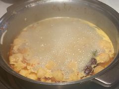-喃喃椰·糟粕醋·椰子鸡火锅(七堡花园店)