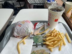 -麦当劳(东方时代广场分店)