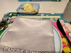 -水桶王国主题餐厅·聚会·生日派对·亲子活动·家庭套餐(亚龙湾希尔顿店)