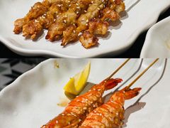 -何妹湿辣牛肉·粤式烧烤砂煲(桂雅路店)