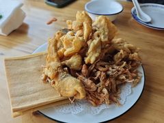 -美顺香食府鱼头老店(雪野湖店)