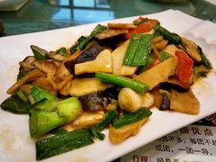 -自游人·美食一楼·地道徽菜(三十年名店)