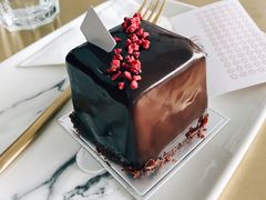 覆盆子黑森林-UNI UNI(环亚凯瑟琳店)