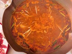 -毛辣果·贵州红酸汤牛肉火锅(西单店)