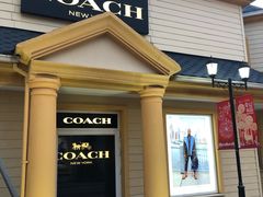 -COACH蔻驰(赛特奥特莱斯店)
