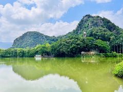 -星湖旅游景区七星岩