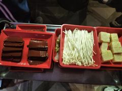 -季季红火锅(丰城洪客隆店)