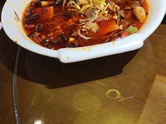 -东口码头·烧鸽子·鱼头泡饼·地方菜(金鹰悦城店)