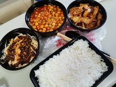 -丘艳豆花饭大排档(大坪店)