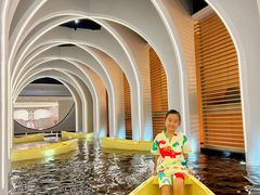 -涨巢·潮玩水疗局