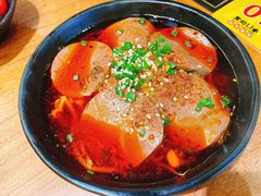 冒鸭血-串门邻居串串火锅(云南南路店)