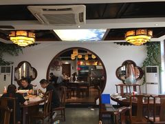 大堂-野渡坡·极致湘菜·庭院餐厅(汉阳店)