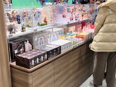 -泡泡玛特POPMART(国金街店)