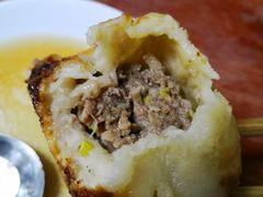 -宝瑞门钉肉饼店