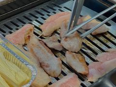 -臻牛烤肉