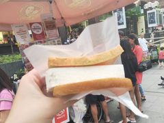 -詹爷爷乌节路街头冰淇淋