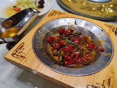 -牛头鱼庄·地道广西菜(鲁班店)