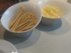 -海底捞火锅(武胜路凯德广场店)