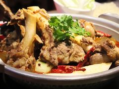 -沪小胖小龙虾(淮海中路旗舰店)