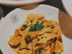 -江渔儿酸菜鱼(奥园广场金发购物中心店)