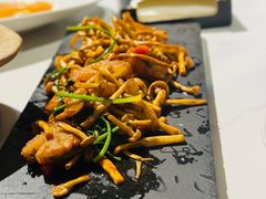 -荟廷·晶萃(陆家嘴尚悦湾店)