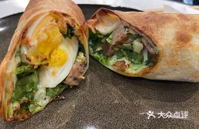 Sausage Truffle Roll