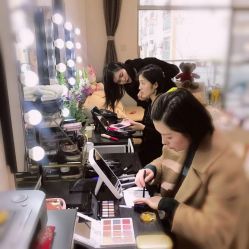 -晓V彩妆造型(大学路店)