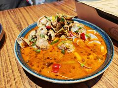 -蚝堡海鲜·威海菜·海肠捞饭·烧烤·亚洲吃蚝公司(幸福门店)