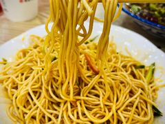 -江城燕子大排档(江汉路步行街店)