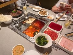 -海底捞火锅(高新万达店)