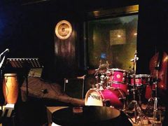 -东岸Cafe 爵士俱乐部