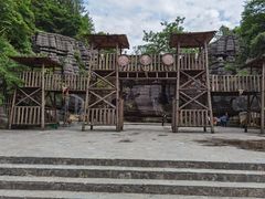 -梭布垭石林景区