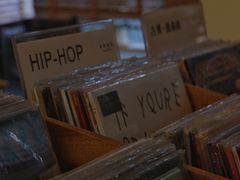 -黑胶星球(华发中城商都店)
