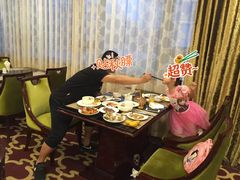 -金紫荆美食自助餐厅