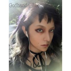 -Godhands美发设计沙龙