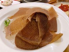 明星毛肚-井格重庆火锅(临平银泰城店)