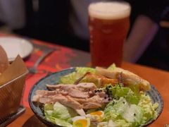 经典凯撒鸡肉沙拉-造精酿餐厅