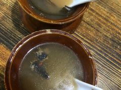 乌鸡山药瓦罐汤-江南古镇味道·私房菜