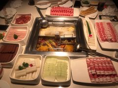 -海底捞火锅鲜切牛肉主题店(长寿路店)