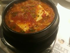 泡菜汤-本家韩国烤肉(青岛万象城店)
