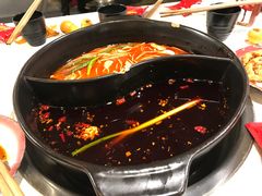 鸳鸯番茄锅底-钢管厂歆瑞源油卤串串香(春熙路太古里店)