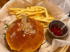 -Twin Tails Brewpub双尾精酿餐吧(八坼店)