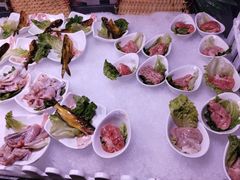 -领鲜活海鲜榴莲自助火锅(东门店)