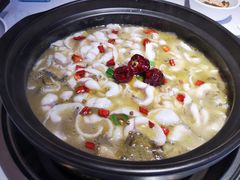 中辣酸菜鱼-周渝食惦酸菜鱼(青浦店)