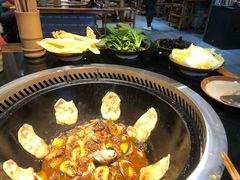 -锅来乐地锅鸡(安亭店)