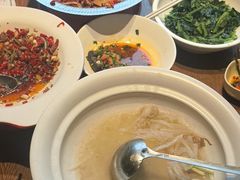 -湘力力小院·鱼汤泡饭(枫林路店)