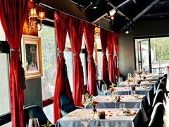 -弦月窗LUNETTE BY AMANDA(复兴路店)