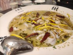 -渔语鱼新川菜Bistro(万象天地店)