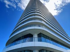 -瑰丽酒店·海吧·天际下午茶·现场DJ·天台酒吧